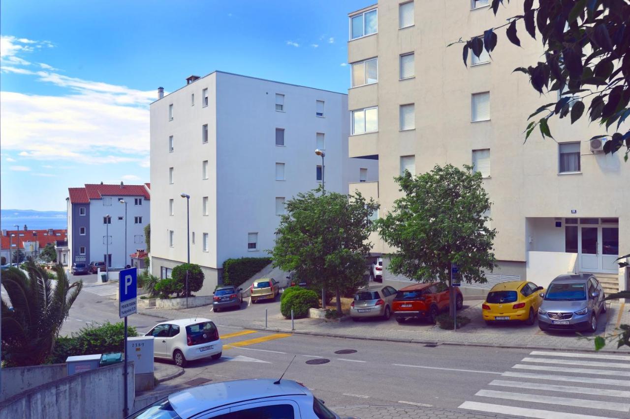 One Bedroom Apartment Terrace Parking Split Kültér fotó