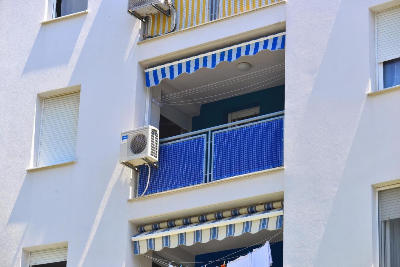 One Bedroom Apartment Terrace Parking Split Kültér fotó