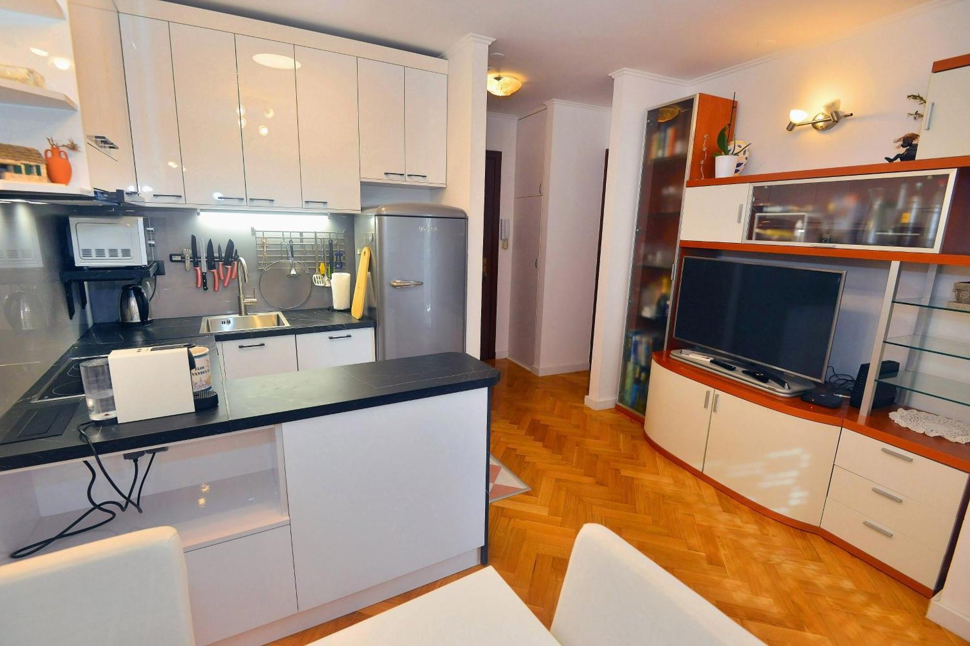 One Bedroom Apartment Terrace Parking Split Kültér fotó